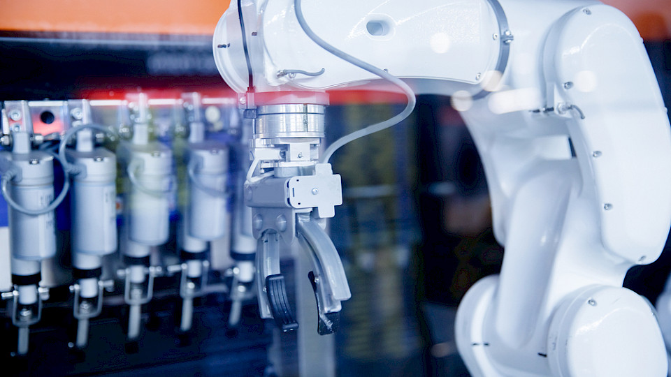 China ist neu auf Platz drei punkto Industrieroboter. (Bild Parilov/Shutterstock)