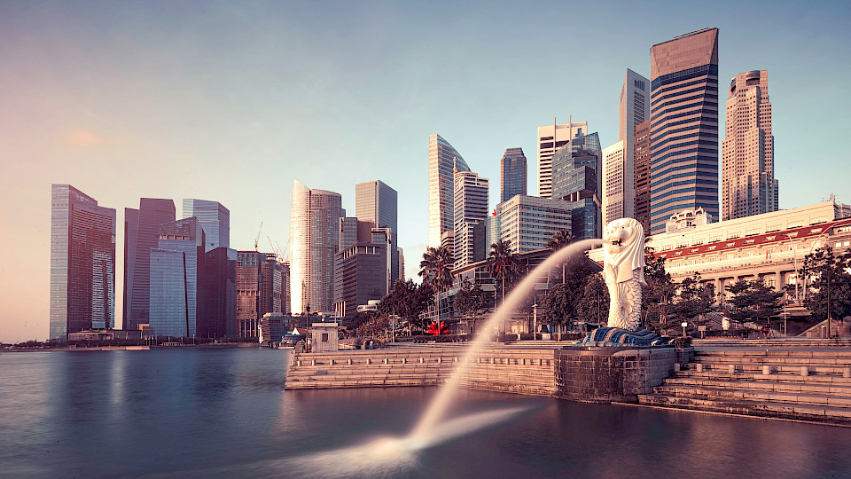 Mit der neuen Tochter in Singapur verstärkt Bellevue die Asien-Präsenz. (Bild: Shutterstock.com/Anuchit kamsongmueang)