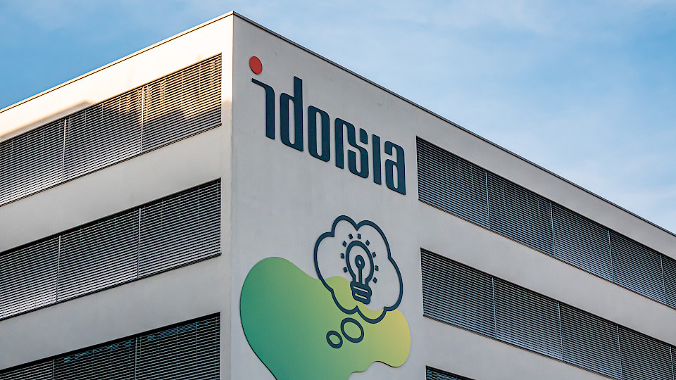 Erneut müssen sich die Anleihegläubiger mit einer Verschiebung des Rückzahlungstermins befassen. (Bild: Shutterstock.com/
Taljat David)