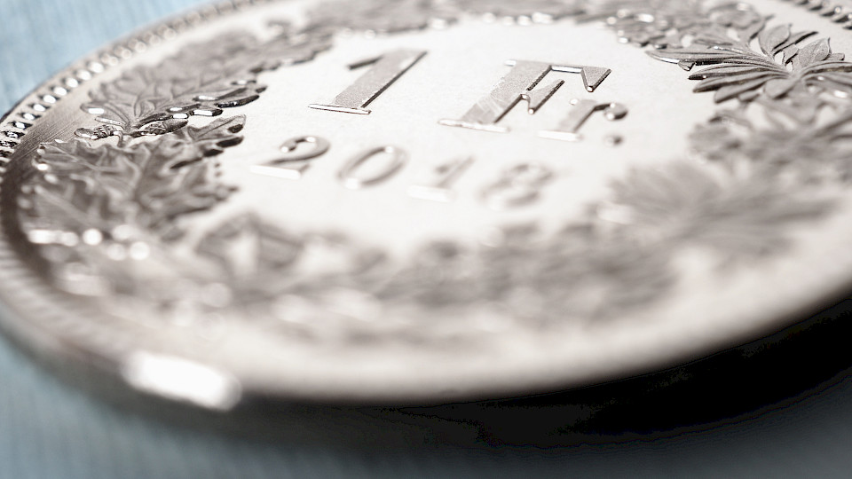 Der Anteil der Unternehmen, die sich  gegen Währungsrisiken absichern, ist gewachsen. (Bild: Shutterstock.com/Deacons docs)