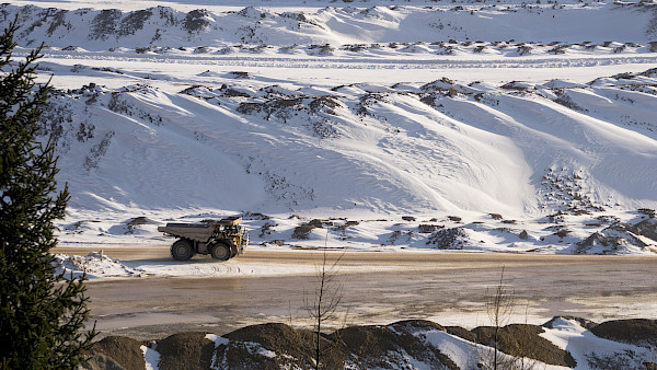 Glencore und Rio Tinto prüfen Zusammenschluss
