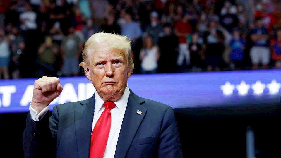 Fan von Kryptowährungen. Ob es auch zu einer strategischen Bitcoin-Reserve kommt, steht auf einem anderen Blatt geschrieben. (Bild: Shutterstock.com)