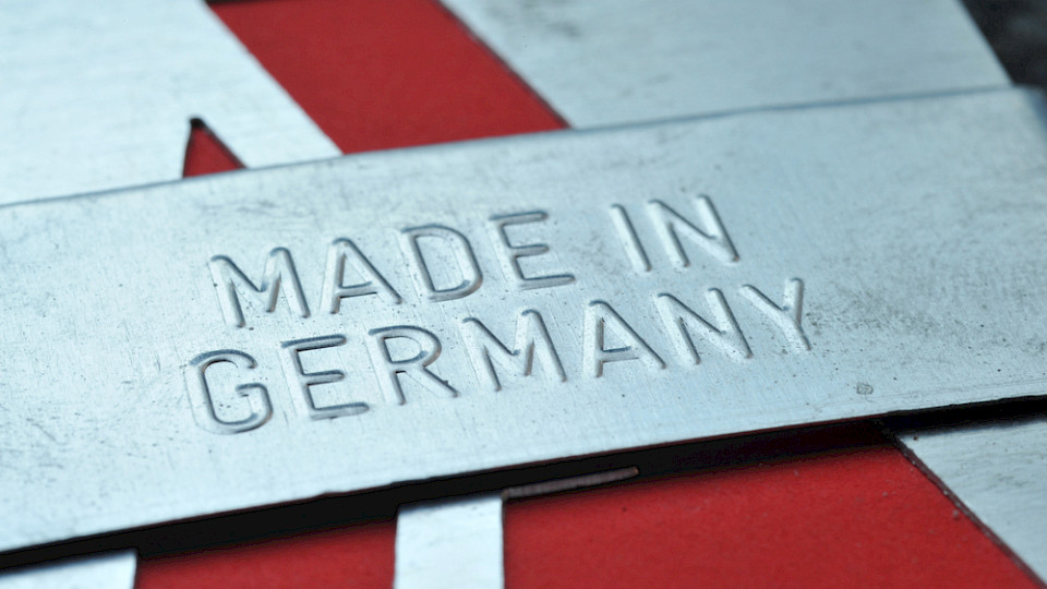 «Made in Germany» war im vergangenen Jahr etwas weniger gefragt, allerdings zeigte der Trend zuletzt überraschend nach oben. (Bild nitpicker/Shutterstock)