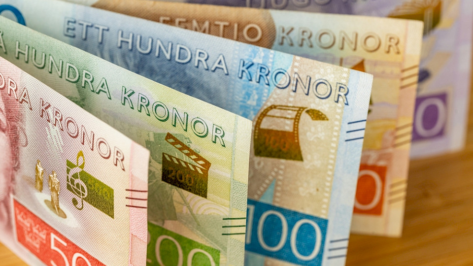 Die zusätzlichen Ausgaben könnten Schwedens Wirtschaft einen dringend benötigten Aufschwung geben. (Bild Andrzej Rostek/Shutterstock)