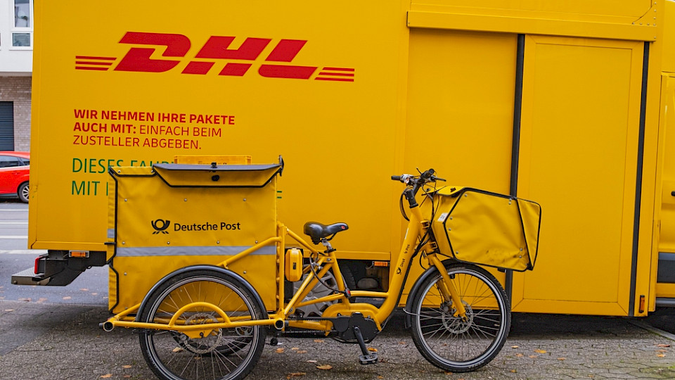 Die Börse reagierte mit einem zweistelligen Kursgewinn auf die jüngsten Ankündigungen. (Bild Alexander Fedosov/Shutterstock)