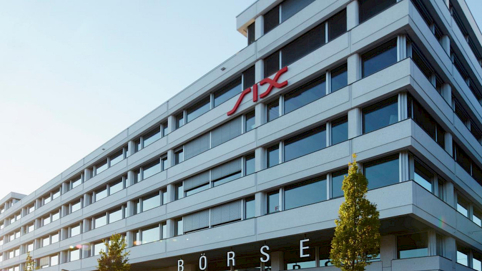 Die Börse muss sparen, der Abschreiber auf Worldline belastet das Ergebnis. (Bild pd)