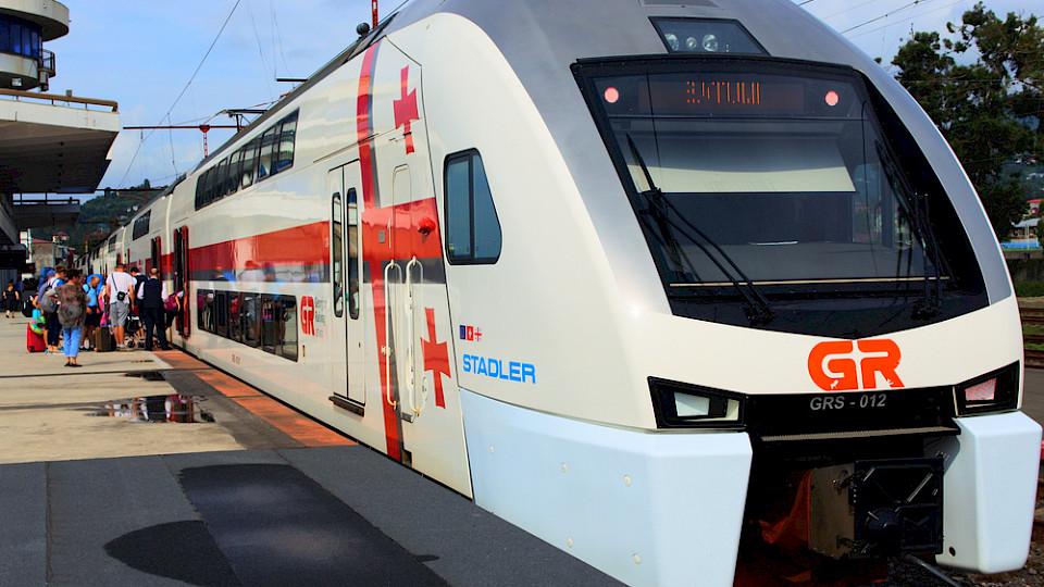 Stadler kämpfte 2024 mit mehreren Produktionsunterbrechungen und wagt deshalb auch keinen Ausblick. (Bild Ella Shin/Shutterstock)
