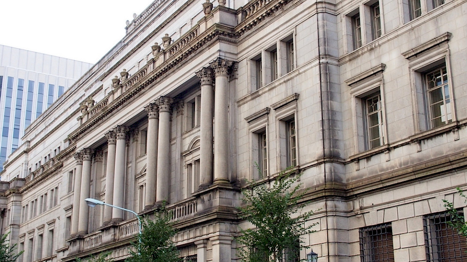 Der geldpolitische Ausschuss der Bank of Japan belässt den Leitzins bei 0,5 Prozent. (Bild Takashi Images/Shutterstock)
