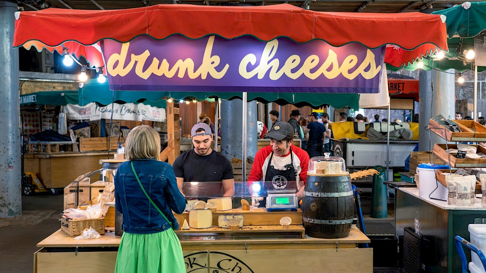Die aktuelle Teuerungsrate könnte zu einer Zinssenkung der Bank of England führen. (Bild Kyle J Little/Shutterstock)