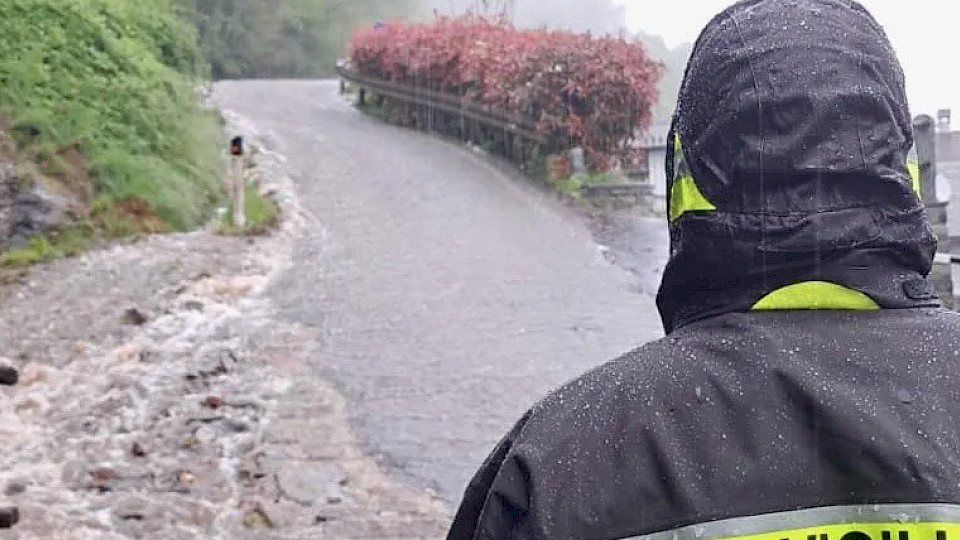 Der Starkregen sorgt in Norditalien für Chaos. (Bild: Vigili del Fuoco)