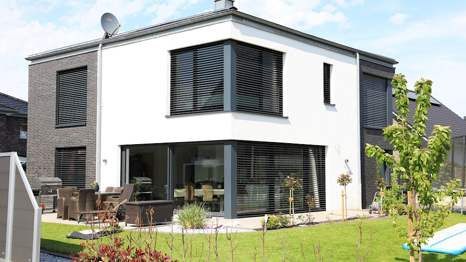 Das Immobilienvermögen erhöhte sich um gut 3 Prozent auf 2770 Milliarden Franken. (Bild Traveller70/Shutterstock)