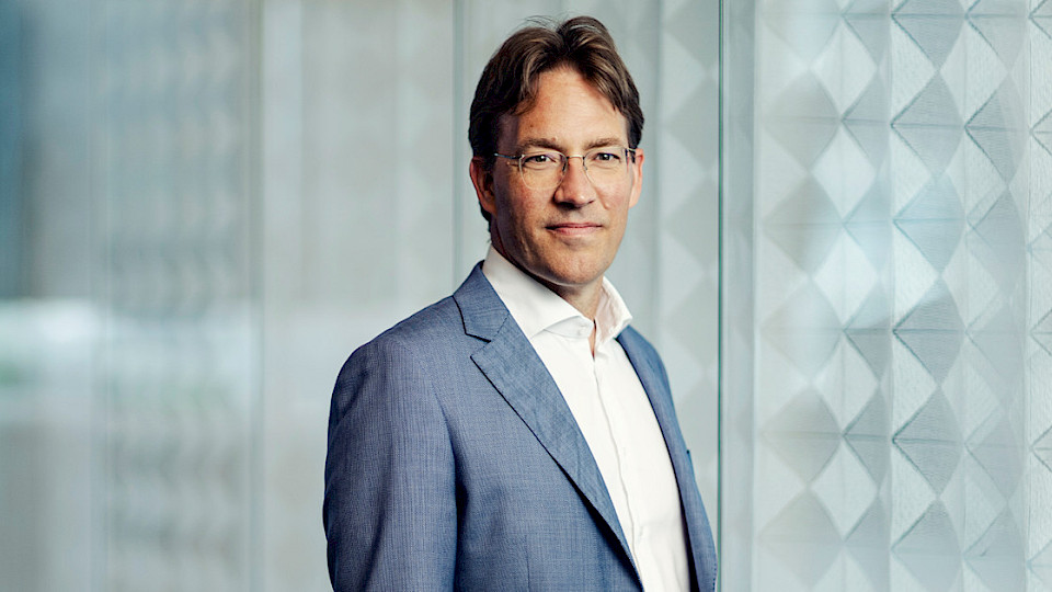 Lucian Peppelenbos, Climate & Biodiversity Strategist bei Robeco zum 5. Global Climate Investing Survey. (Bild pd)