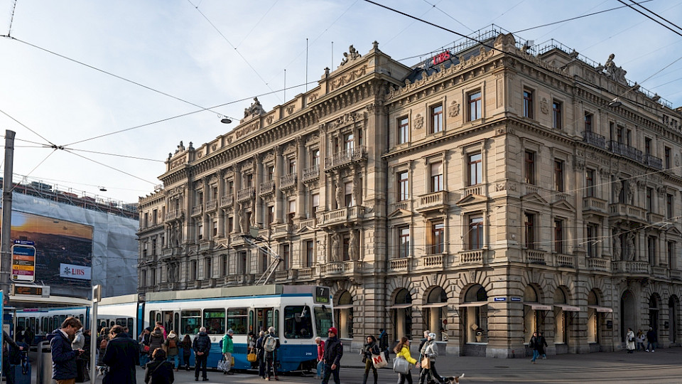 Die verschärften Eigenmittelanforderungen für die Auslandstöchter allein könnte rund 23 Milliarden Dollar Kapitalbedarf auslösen. (Bild Octavian Lazar/Shutterstock)