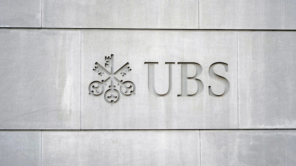 Nach dem Höhenflug der Aktie, sind die Gewinne schon wieder weg. (Bild Luciavonu/Shutterstock)