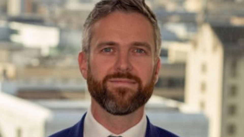 Duncan Lamont, Head of Strategic Research bei Schroders über den Umgang mit Rückschlägen an den Aktienmärkten. (Bild pd)