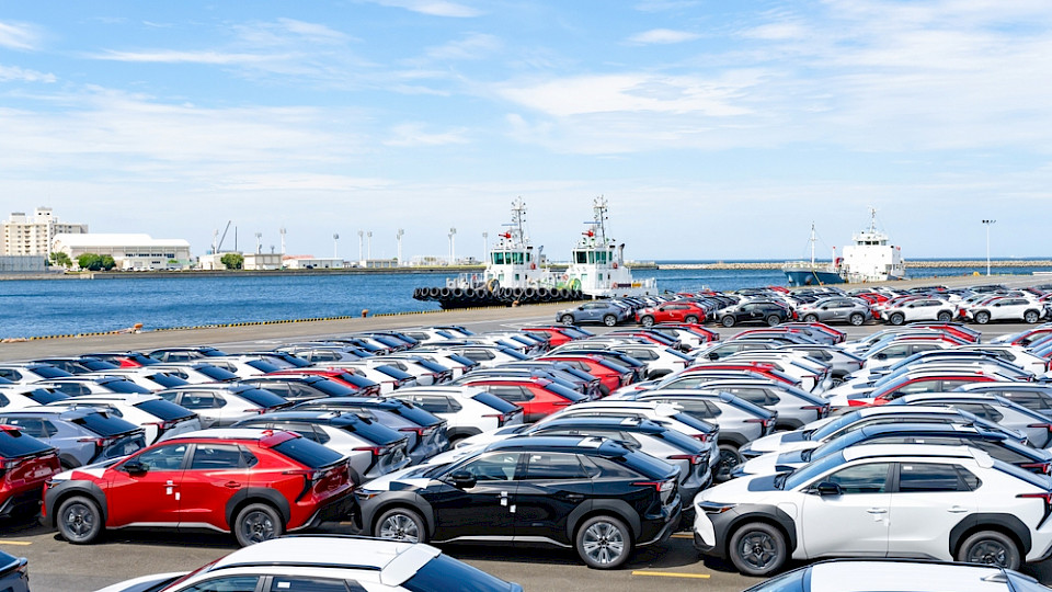 Im Juni sanken die Ausfuhren in die USA um mehr als 11 Prozent, Autos waren noch stärker betroffen von den US-Zöllen. (Bild Princess Anmitsu/Shutterstock)