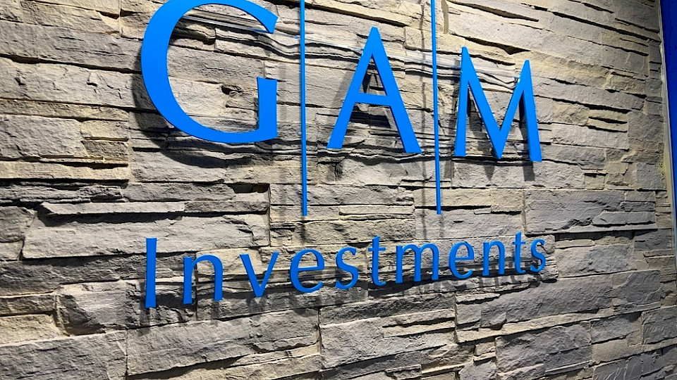 Auch operativ stieg der Verlust nochmals leicht an. (Bild ChrisStock82/Shutterstock)