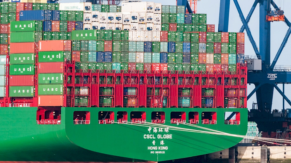 Die Importe sind fast 3 Prozent günstiger als vor einem Jahr, der Index der  Produzentenpreise sank mit 1,3 Prozent.(Bild Shutterstock)