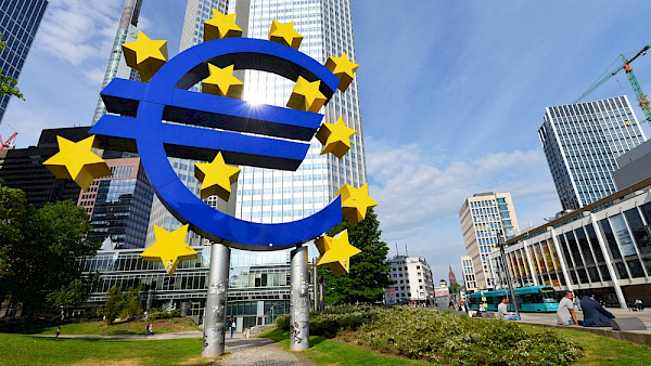 Eurozone: Inflation steigt unerwartet - Dienstleister erhöhen Preise