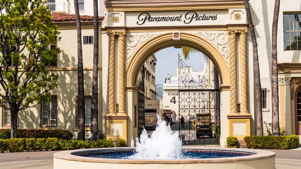 Paramount bietet für Warner Brothers etwas mehr als Netflix und will den ganzen Konzern übernehmen. (Bild Shutterstock)