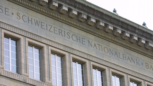 SNB passt Verzinsung von Sichtguthaben erneut nach unten an