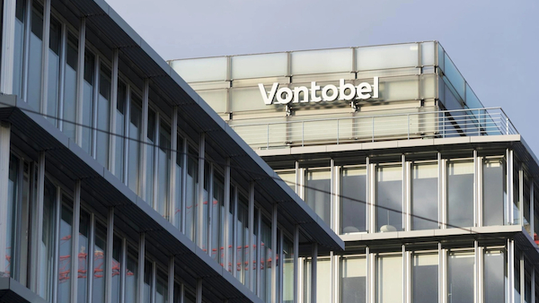 Vontobel steigert Gewinn und zieht Neugelder an