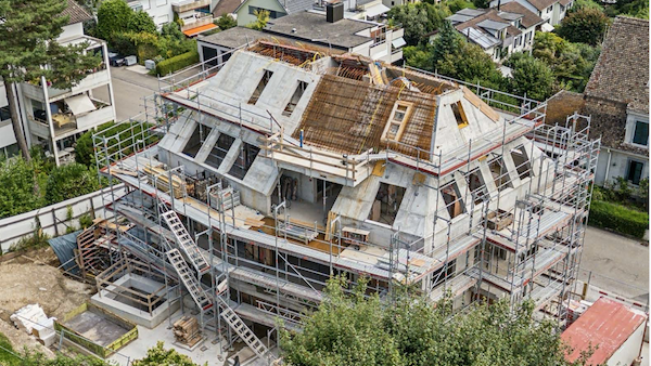 SF Urban steigert 2025 Gewinn - Dividende stabil