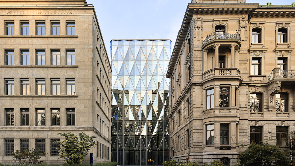 "Die Zürich" reicht ein verbindliches Angebot für Beazley ein (Bild: Zurich)