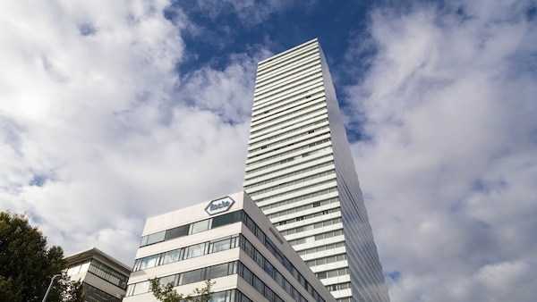 Die KI-Revolution in der Medizin: Nvidia und Roche bauen die grösste KI-Fabrik der Pharmabranche