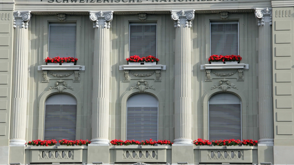 Die SNB belässt den Leitzins bei 0.00 Prozent (Bild: Adobe Stock)