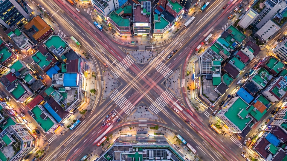 Südkoreas Wirtschaft boomt auch dank der massiven Chipproduktion (Bild: Adobe)