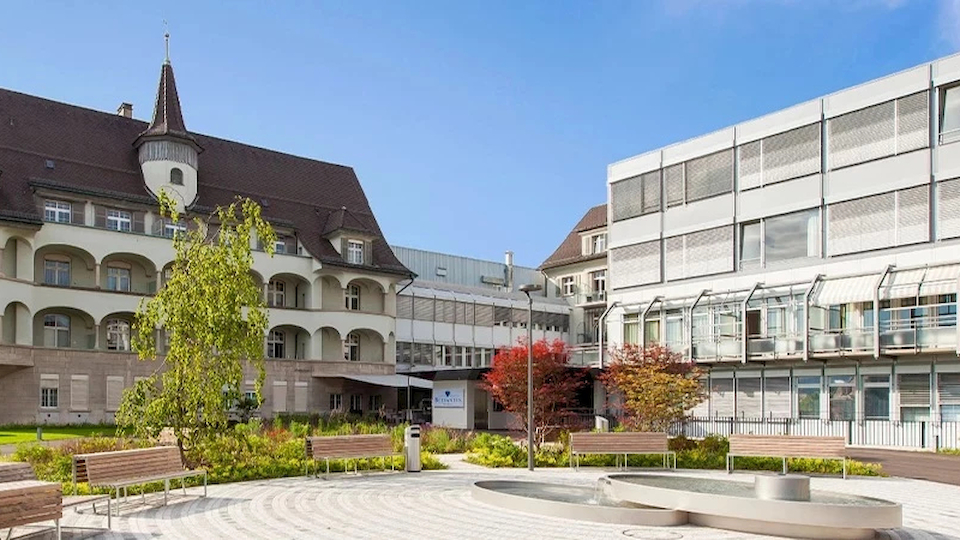 Infracore, zu deren Portfolio die Zürcher Privatklinik Bethanien gehört, veröffentlicht Details zum IPO (Bild: Bethanien)