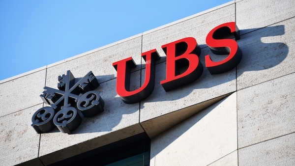 UBS schätzt Zusatzaufwand durch WAK-S-Antrag auf 13 Milliarden USD in AT1