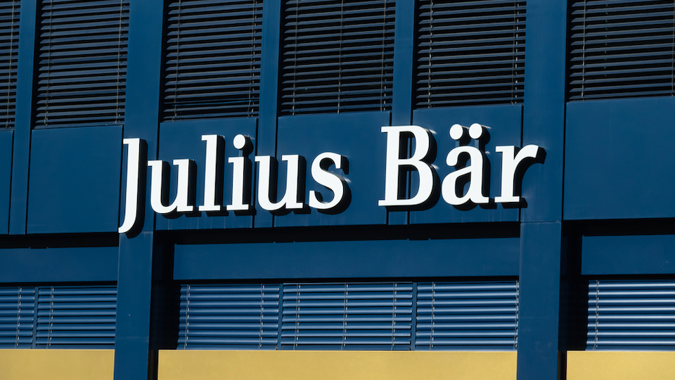 Die Bank Julius Bär zieht ein Schlussstrich unter die Signa-Pleite (Bild: Shutterstock)